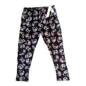 SweetLegs Night Tales black w/ gray skull stretch cropped pant NWT